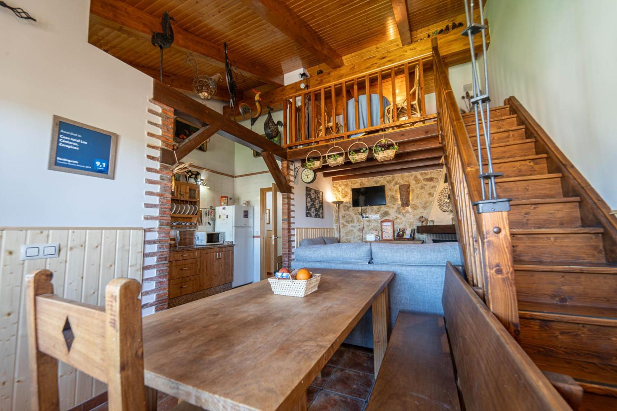 Cantaros. Holiday home Zarapicos
